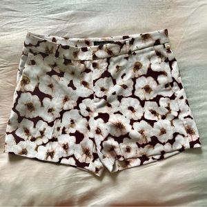 BRAND NEW! BANANA REPUBLIC Womens Floral Shorts Size 6